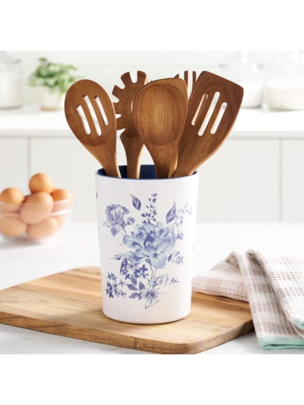 The Woman Pioneer Home Delilah 6-Piece Acacia Wood Bamboo Melamine Crock Set